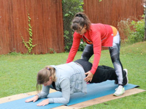 Personal Training für Frauen im Fitnessgarten Starnberg - outdoor in privater Atmosphäre und im Fitnesspavillon